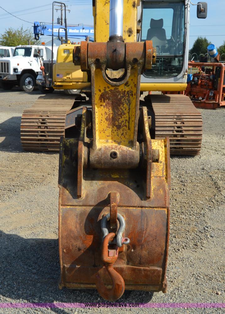 image for item F8340 2003 Kobelco SK210LC excavator