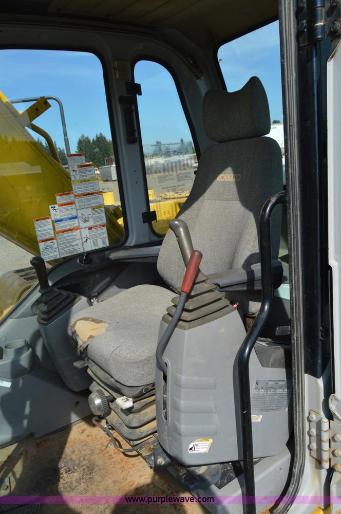 image for item F8340 2003 Kobelco SK210LC excavator