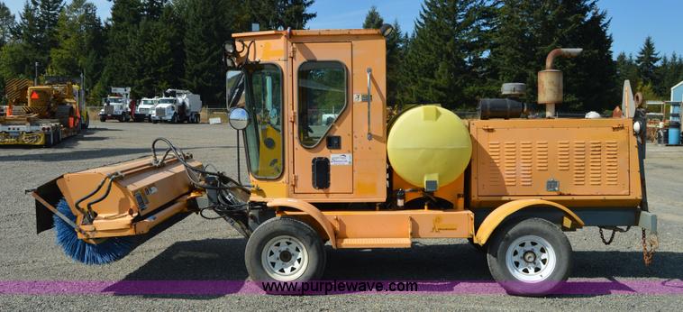 image for item F8342 2001 Sweepster road broom