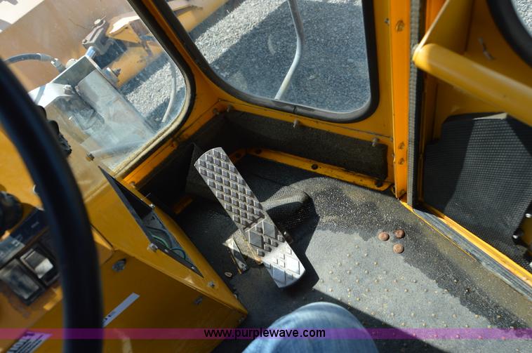 image for item F8342 2001 Sweepster road broom