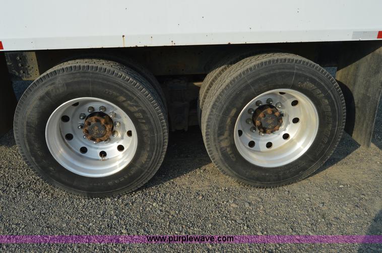 image for item F8343 1988 International F2674 water truck