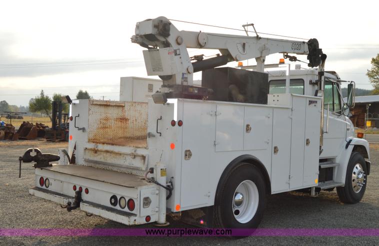 image for item F8345 2000 Freightliner FL70 service truck