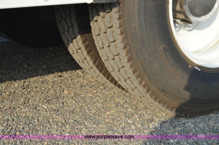 image for item F8345 2000 Freightliner FL70 service truck