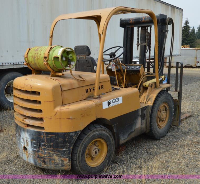 image for item F8349 Hyster forklift