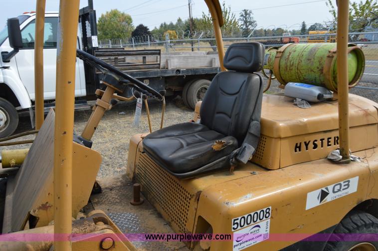 image for item F8349 Hyster forklift
