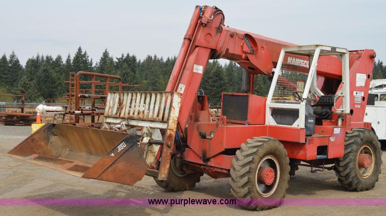 image for item F8352 1987 Manitoe R1134-4TC telehandler