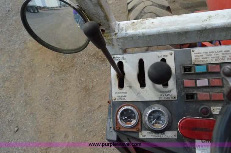 image for item F8352 1987 Manitoe R1134-4TC telehandler