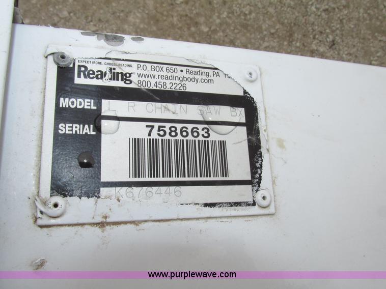 image for item G9935 2006 ALTEC L42M Boom lift on Reading Truck Body