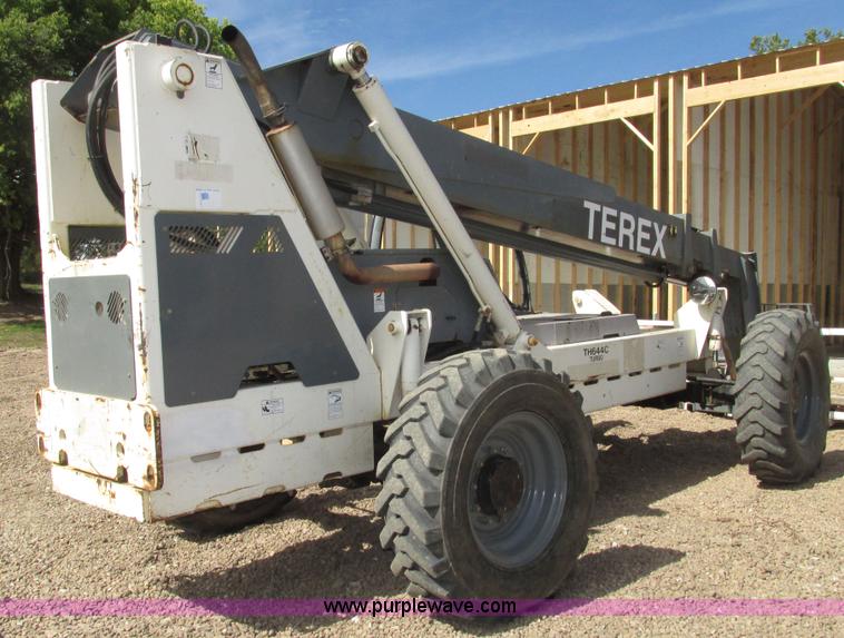 image for item G9939 2005 Terex TH644C Hi-Profile telehandler