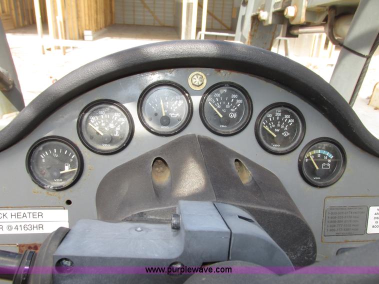 image for item G9939 2005 Terex TH644C Hi-Profile telehandler