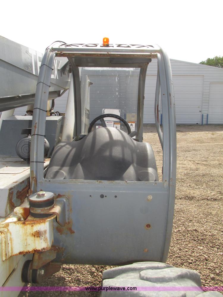 image for item G9939 2005 Terex TH644C Hi-Profile telehandler