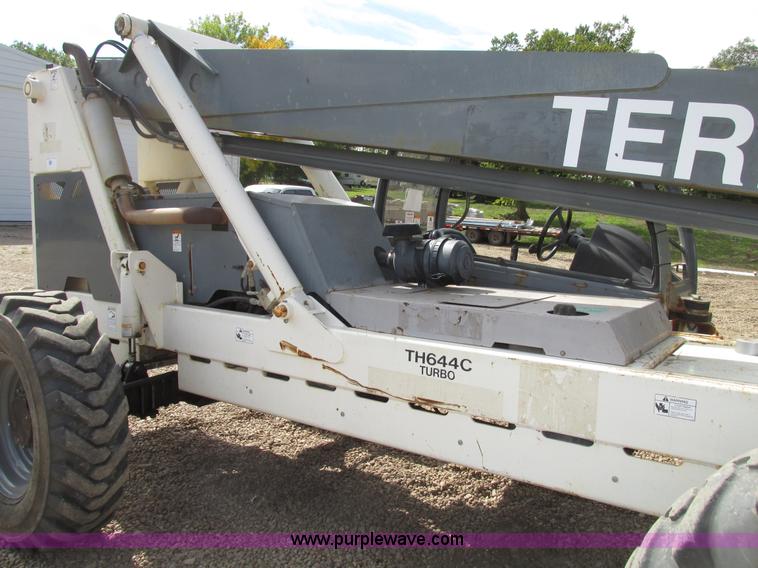 image for item G9939 2005 Terex TH644C Hi-Profile telehandler
