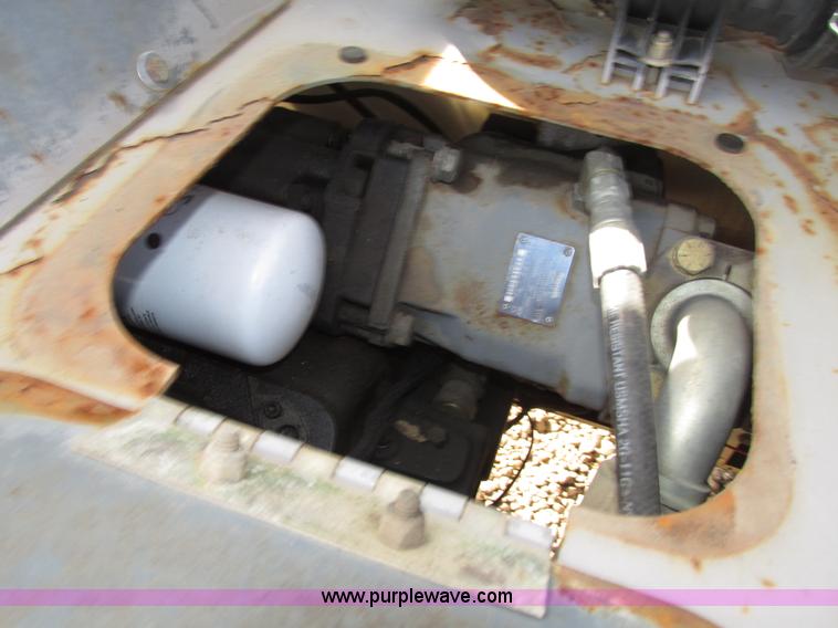 image for item G9939 2005 Terex TH644C Hi-Profile telehandler