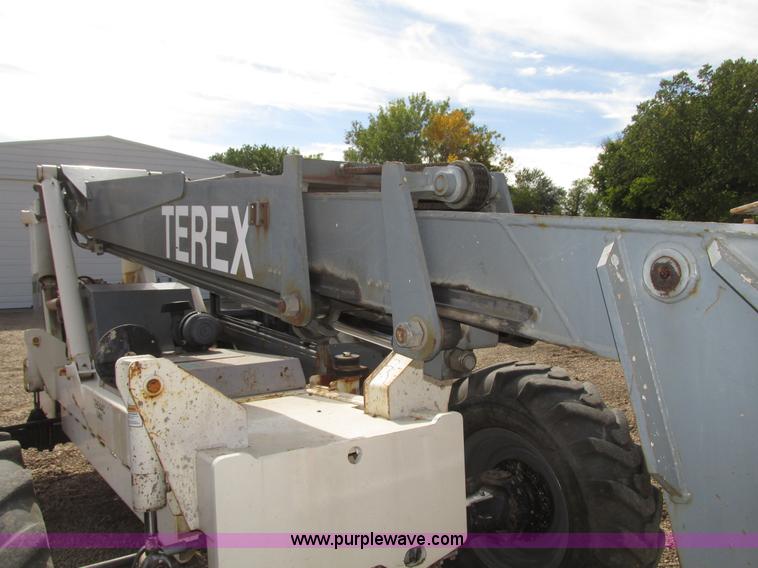 image for item G9939 2005 Terex TH644C Hi-Profile telehandler
