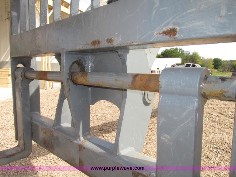 image for item G9939 2005 Terex TH644C Hi-Profile telehandler