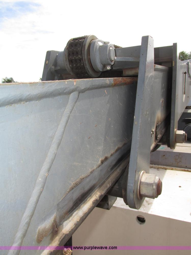 image for item G9939 2005 Terex TH644C Hi-Profile telehandler