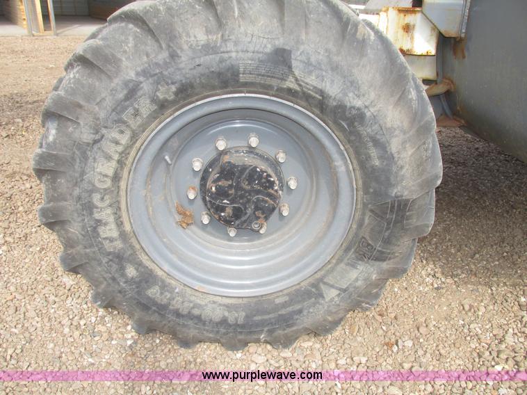 image for item G9939 2005 Terex TH644C Hi-Profile telehandler