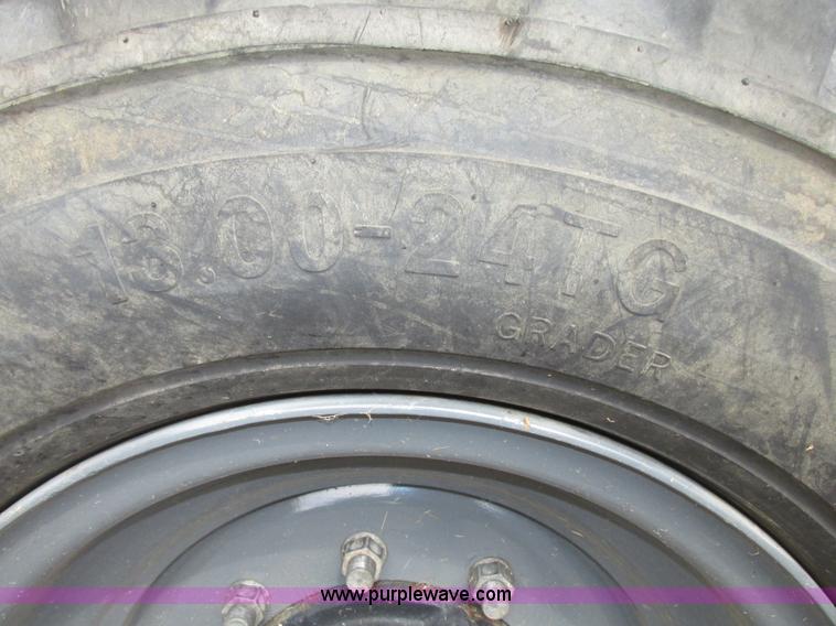 image for item G9939 2005 Terex TH644C Hi-Profile telehandler