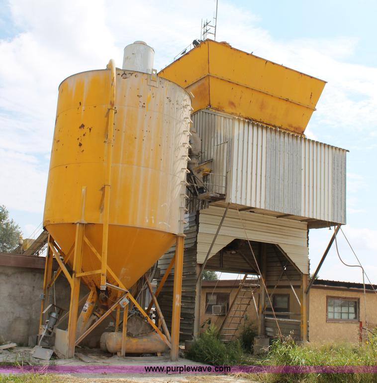 image for item H1695 (2) APPCO ready mix batch plants