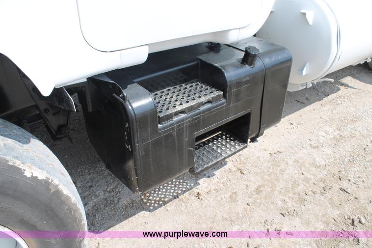 image for item H1697 1997 Mack DM690S mixer truck