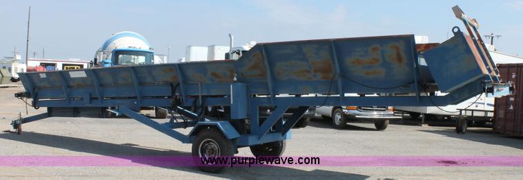 image for item H1698 30' x 36" steel mesh mobile conveyor