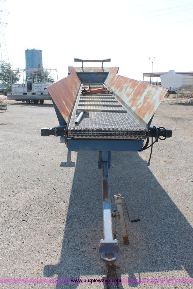 image for item H1698 30' x 36" steel mesh mobile conveyor