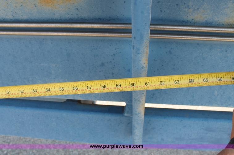 image for item H1698 30' x 36" steel mesh mobile conveyor