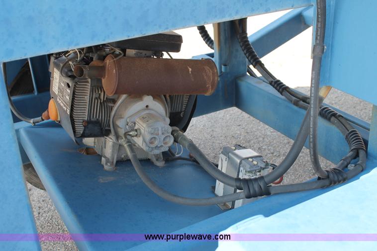 image for item H1698 30' x 36" steel mesh mobile conveyor