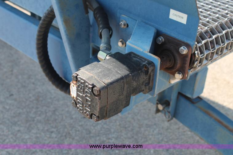 image for item H1698 30' x 36" steel mesh mobile conveyor