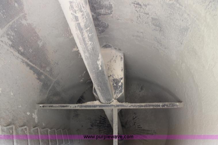 image for item H1699 Stephens Manufacturing mobile batch plant