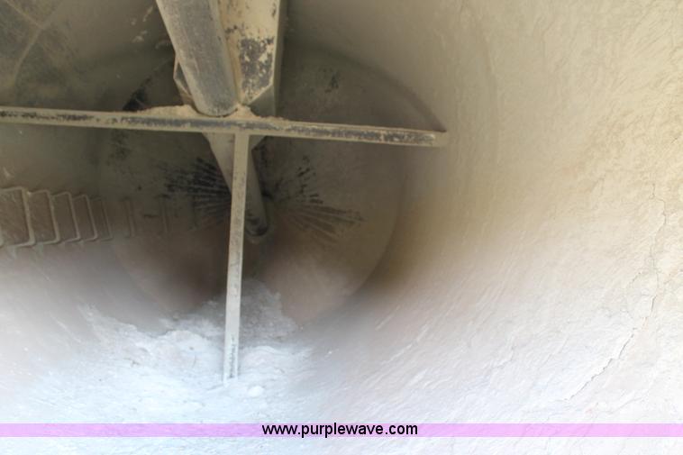 image for item H1699 Stephens Manufacturing mobile batch plant