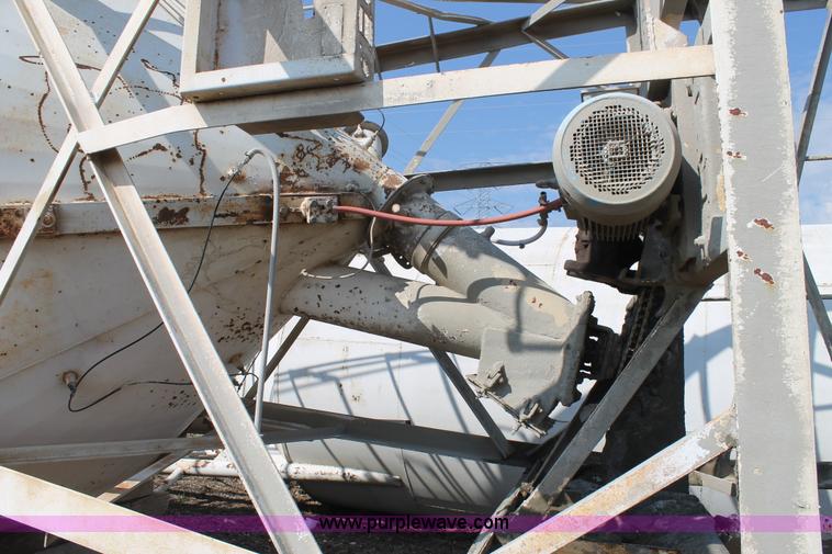 image for item H1699 Stephens Manufacturing mobile batch plant