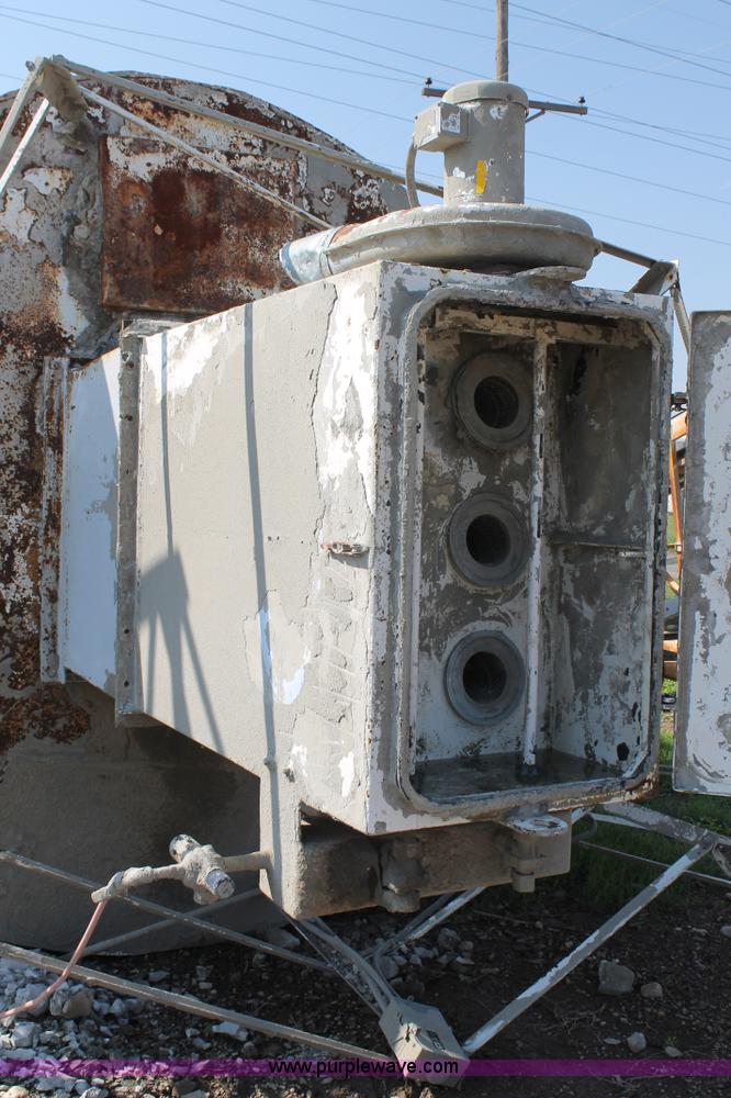 image for item H1699 Stephens Manufacturing mobile batch plant