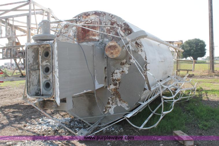 image for item H1699 Stephens Manufacturing mobile batch plant