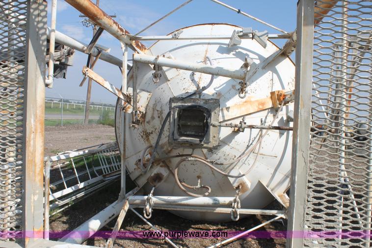 image for item H1699 Stephens Manufacturing mobile batch plant