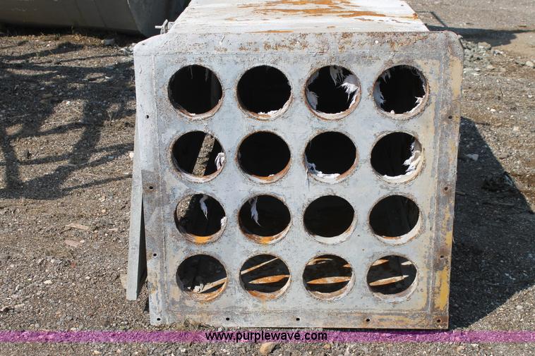 image for item H1699 Stephens Manufacturing mobile batch plant