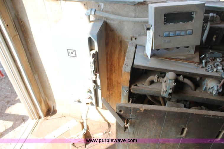 image for item H1699 Stephens Manufacturing mobile batch plant