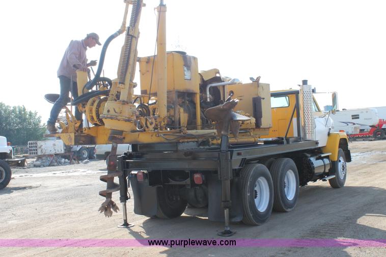 image for item H1700 1988 GMC Brigadier digger derrick truck