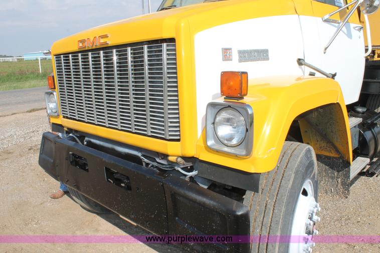 image for item H1700 1988 GMC Brigadier digger derrick truck