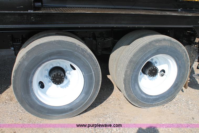 image for item H1700 1988 GMC Brigadier digger derrick truck