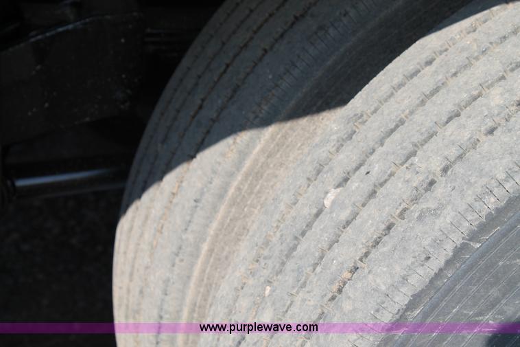 image for item H1700 1988 GMC Brigadier digger derrick truck