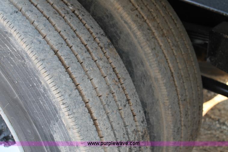 image for item H1700 1988 GMC Brigadier digger derrick truck