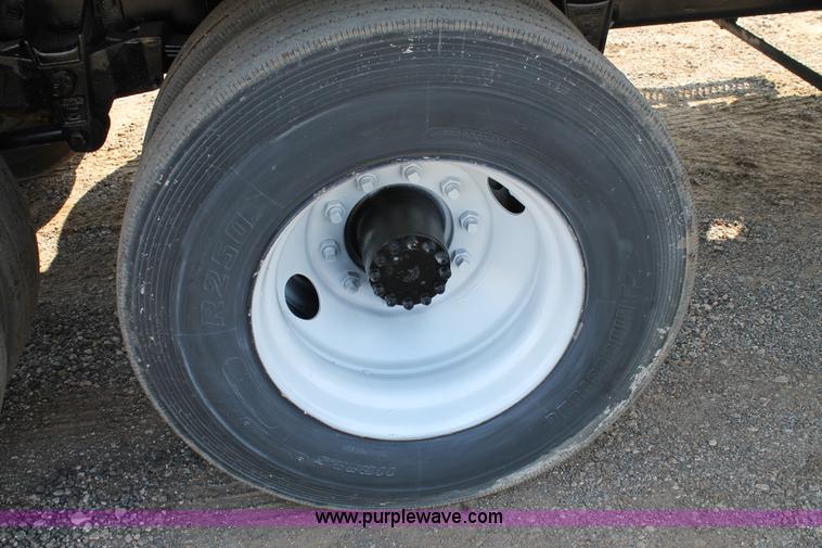 image for item H1700 1988 GMC Brigadier digger derrick truck