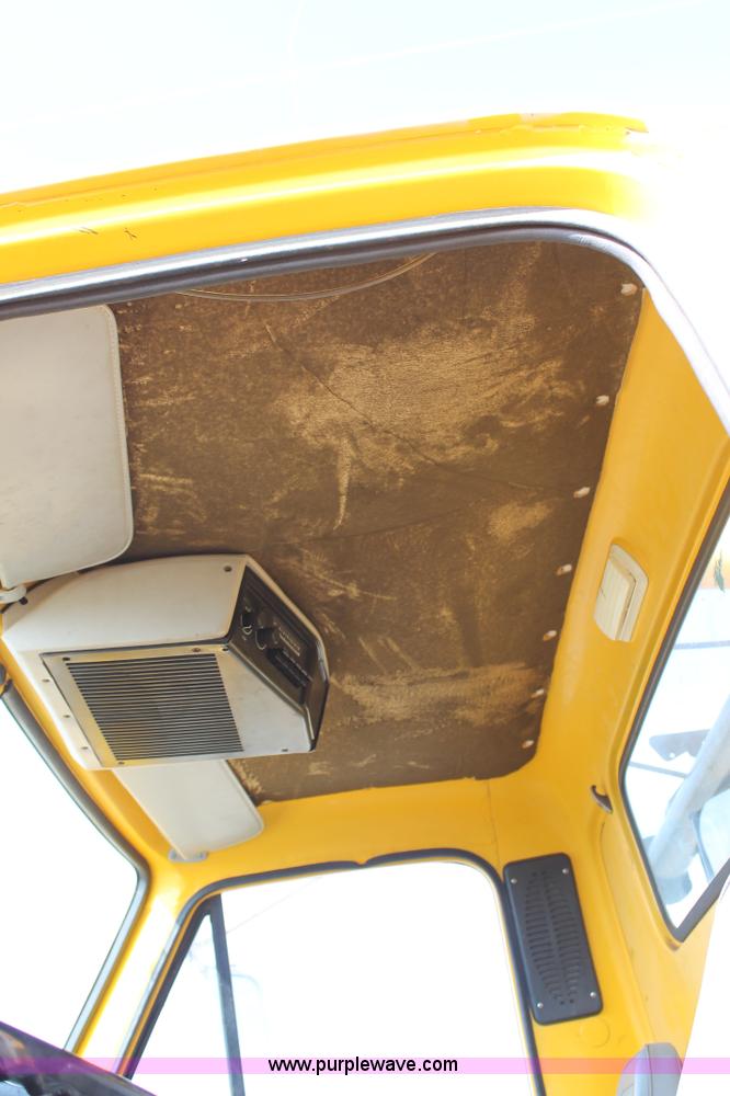 image for item H1700 1988 GMC Brigadier digger derrick truck