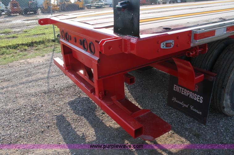 image for item H1701 1999 Wabash flatbed trailer
