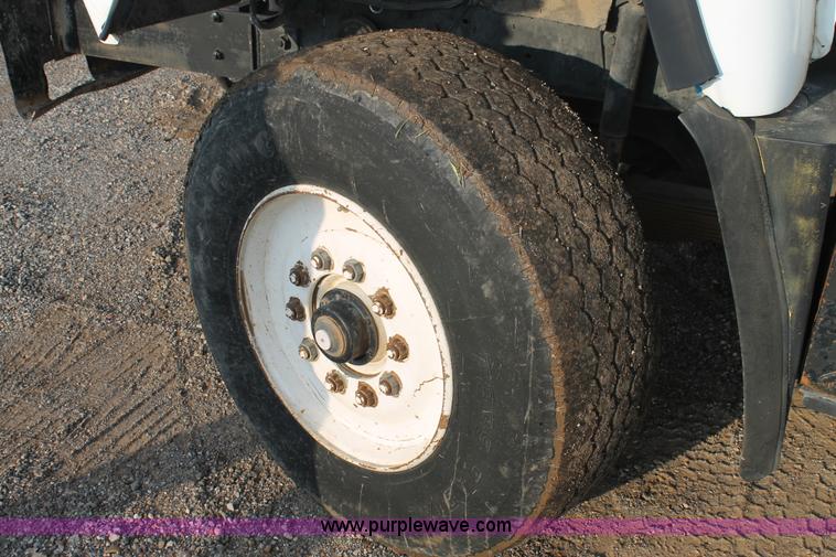 image for item H1703 1989 Mack RD690S mixer truck