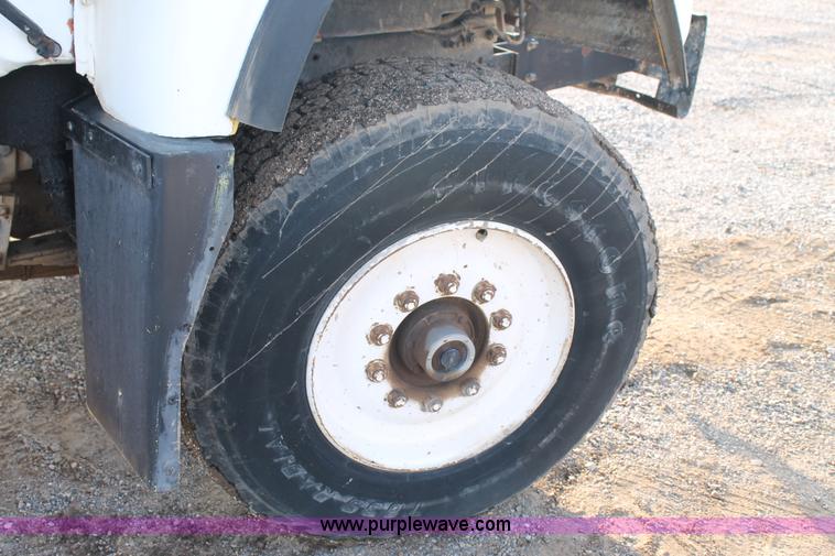 image for item H1703 1989 Mack RD690S mixer truck