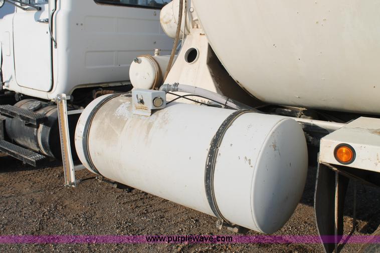 image for item H1703 1989 Mack RD690S mixer truck