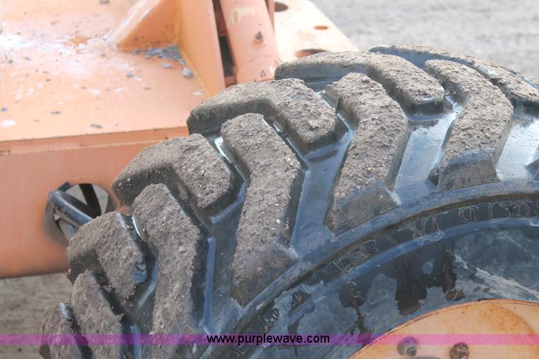 image for item H1704 1993 JLG 40HA boom lift