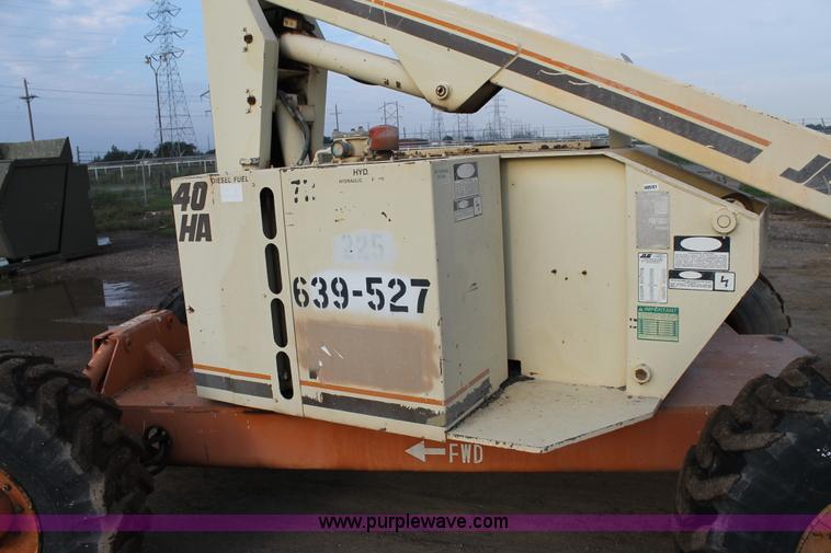 image for item H1704 1993 JLG 40HA boom lift